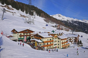 Hotel Garni - Restaurant Kaminstube, Sankt Anton Am Arlberg, Österreich